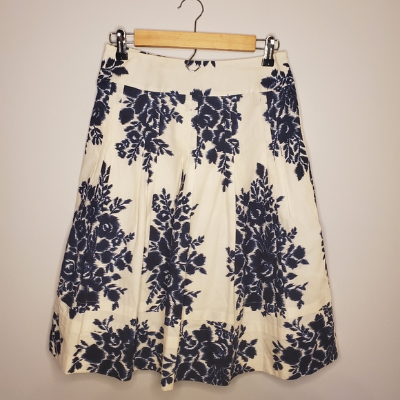 Talbots 100% cotton floral print A-line skirt - Picture 6 of 7